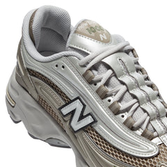 New Balance 1000 (Arid stone)