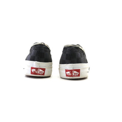 VANS AUTHENTIC