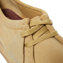 Clarks Womens Wallacraft Bee (Maple Suede)