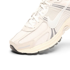 Nike Zoom Vomero 5 SE (Platinum Tint/Photon Dust-Cashmere)