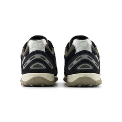 New Balance 204L (Black/Magnet)
