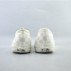 VANS AUTHENTIC