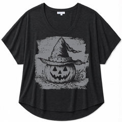 Spellbound Pumpkin Graphic Tee in Black
