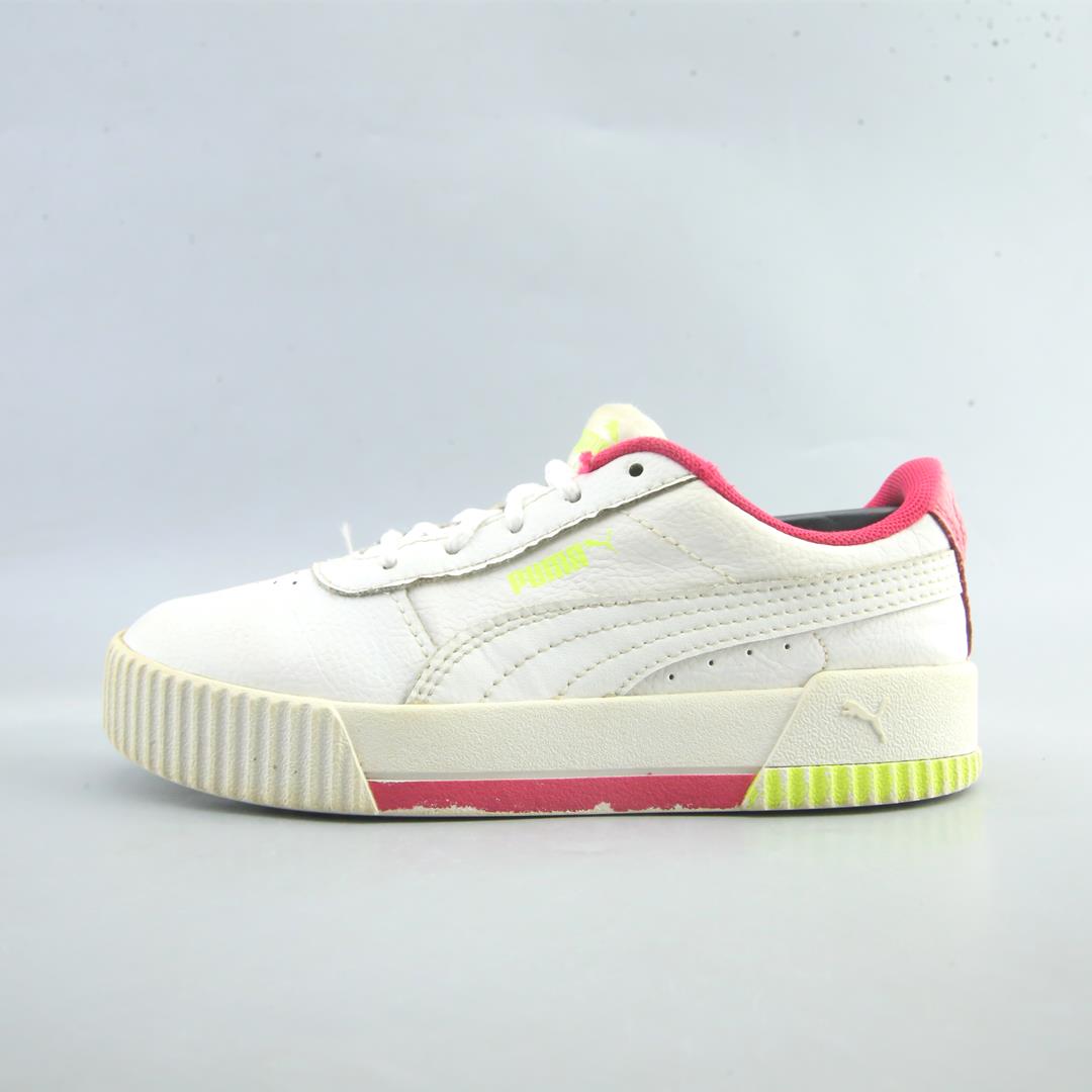PUMA  CARINA L